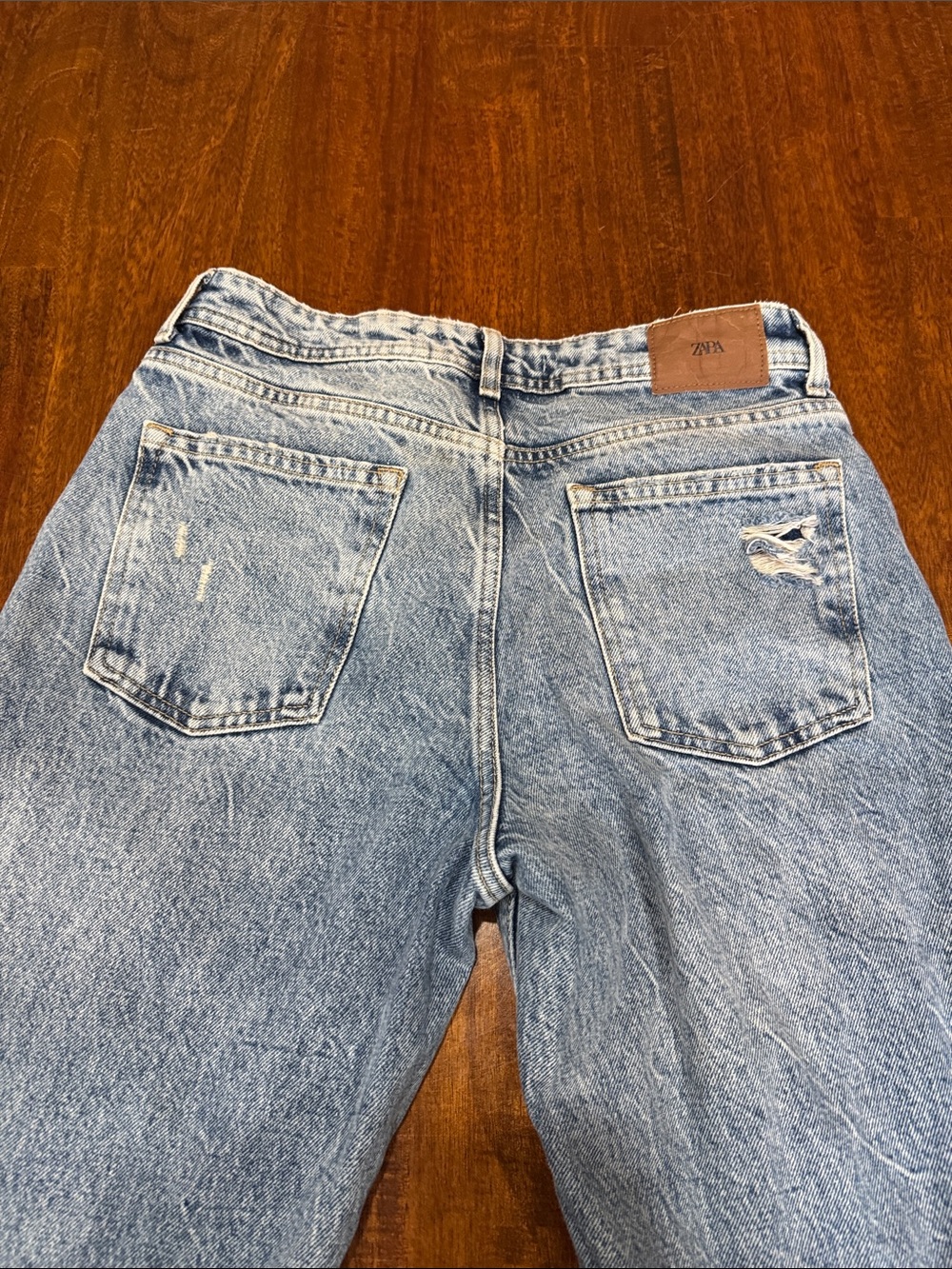 Zara Slightly High Rise Distressed Ripped Jeans size 4 - Picture 11 of 13